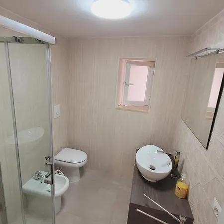 Casa Laura 公寓 *